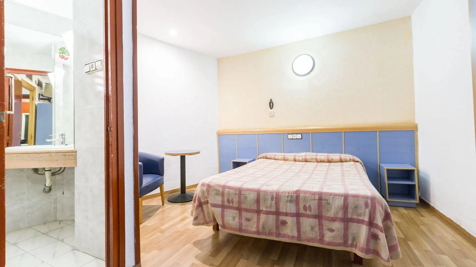 Pension Miami Hotel Barcelona 2*,